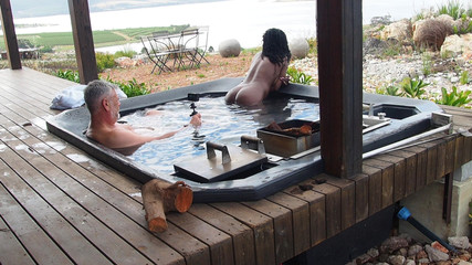 Black Swan: Dawn in the Clouds