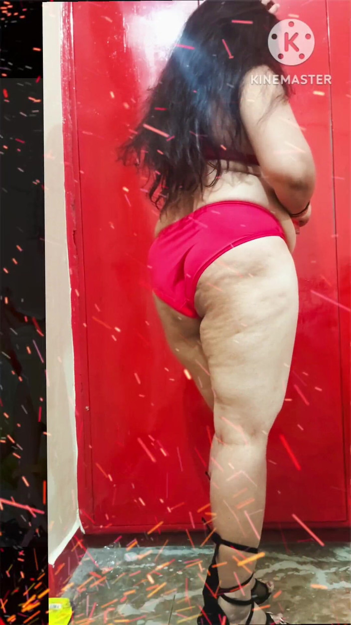 Ankita10000: Pankhuri Kunal Red Lingerie for Birthday Party