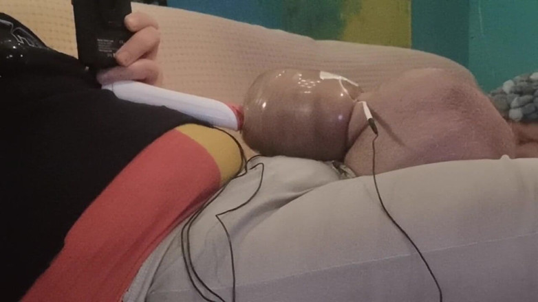 Monster_Meat_: Elektrotoys haben mich zum kommen gebracht