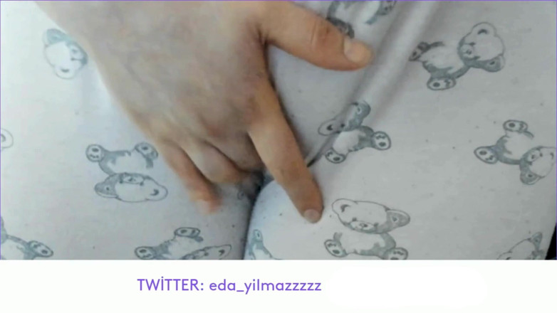 bigass_sexy_bigboobs: Contur de pizdă- Masturbare cu pizdă- Frecare de pizdă cu...