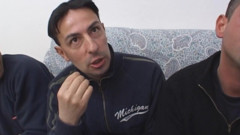 Real Home Made: Sąsiadka gruba kobieta idzie na gangbang