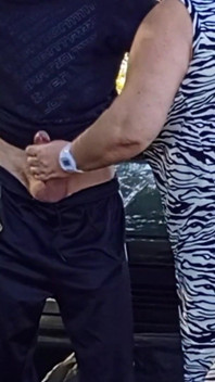 Sikanie w naturze zerżnięta macocha w ustach i wypełniła ją spermą