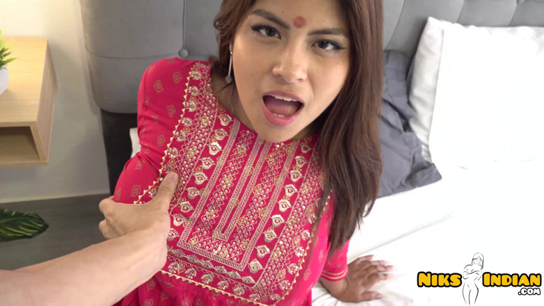 Niks Indian: 남편에게 따먹히는 바람피는 마누라