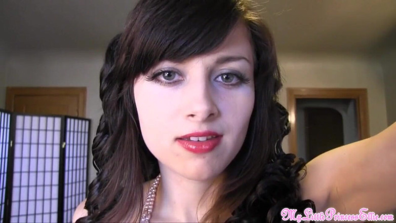 Princess Ellie Idol's Femdom Funhouse: เจ้าหญิงมีมนต์สะกดเธอไว้