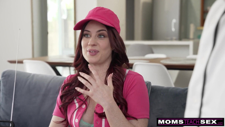 Moms teach sex: Stepmom Gets a Grand Slam - S18:e5