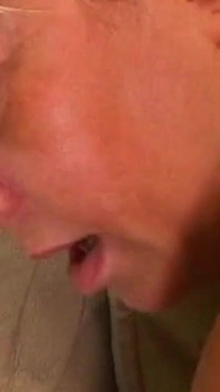 Video completo! - Arrapata donna matura ama il cazzo- sesso fatto in casa con attori non professionisti
