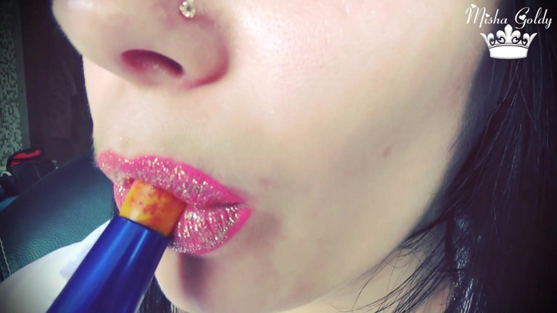 Goddess Misha Goldy: Hookah smoking &amp; lipstick fetish