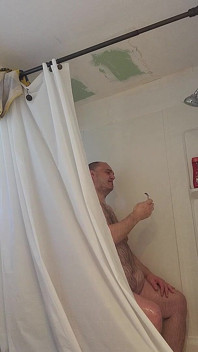 Siapa yang mahu mandi langsung dengan saya