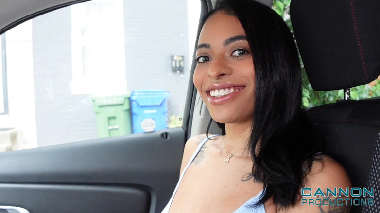Cannon Productions: Ava valentina - la chiamata di culo