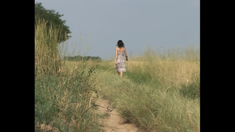 Out Sexxx: 그녀는 그녀가 만나는 첫 번째 정액을 만듭니다