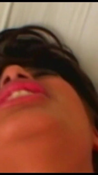 Blowjob panas di tepi laut