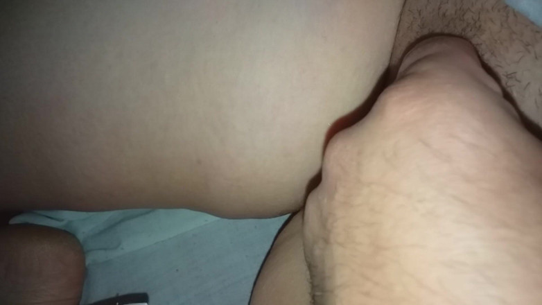 Amateur Porn Cat And Lion: Relaxing pussy fingered - volume 1