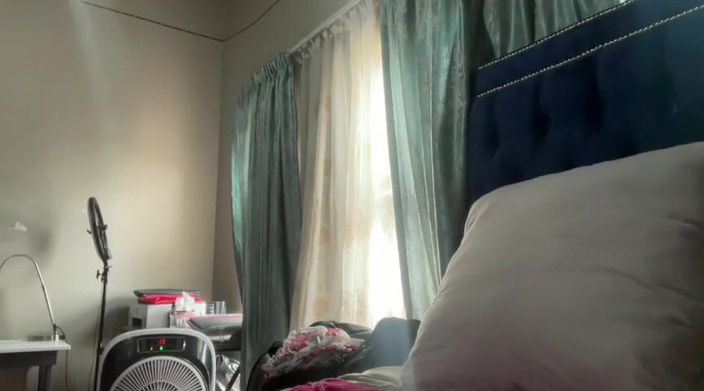 Legendary Booty Overdose: Grandota constipada gimiendo y fetiche con sueño