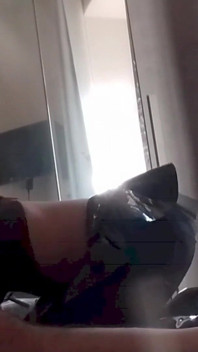 4 Scenes, 23 Minutes of MILF Giving a Blowjob with a Condom