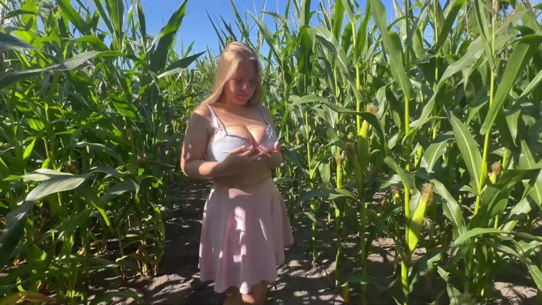 Maja Meer: Unallowed Anal Adventure in a Cornfield - Too Sweet to Stay...
