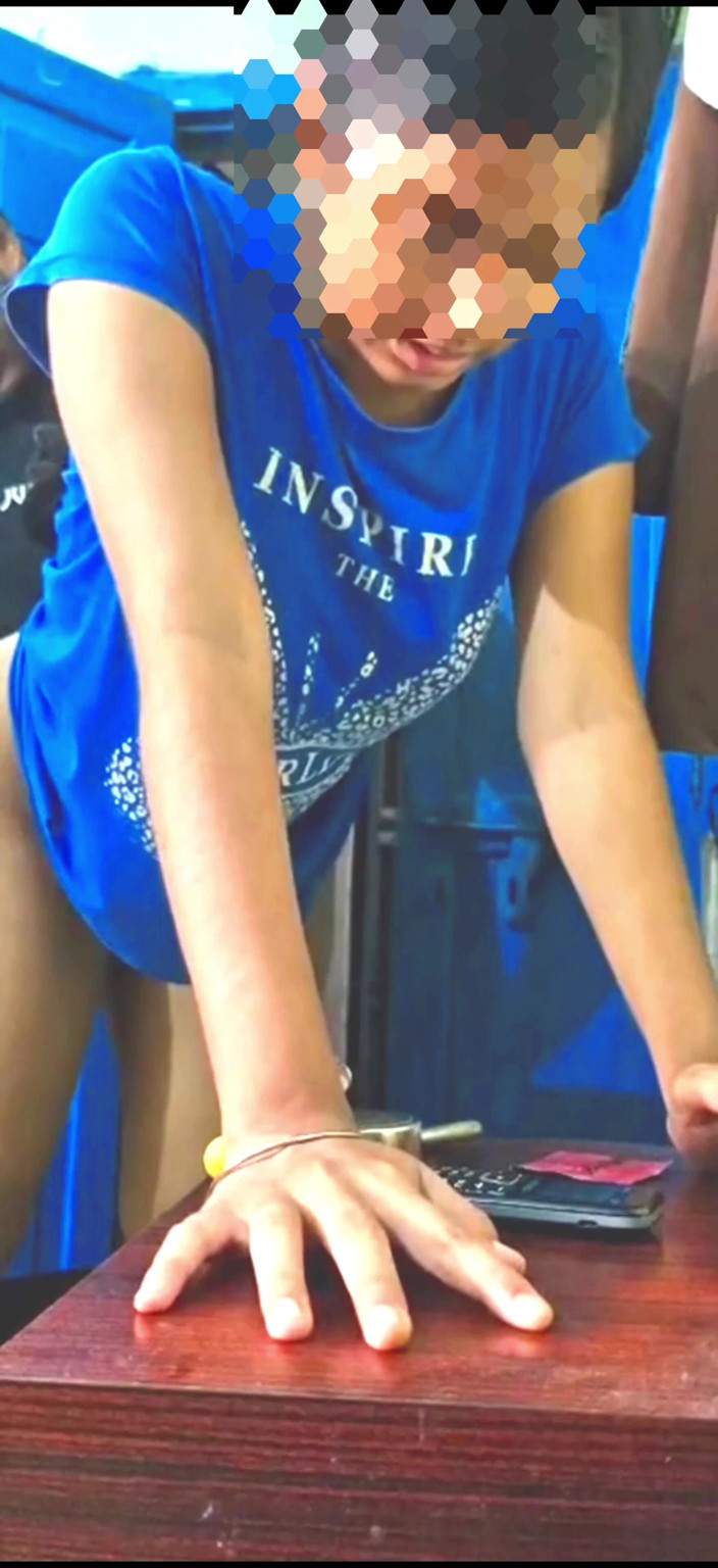 SanskariGirl1: Tvrdý a rychlý sex v domě desi indické studentky