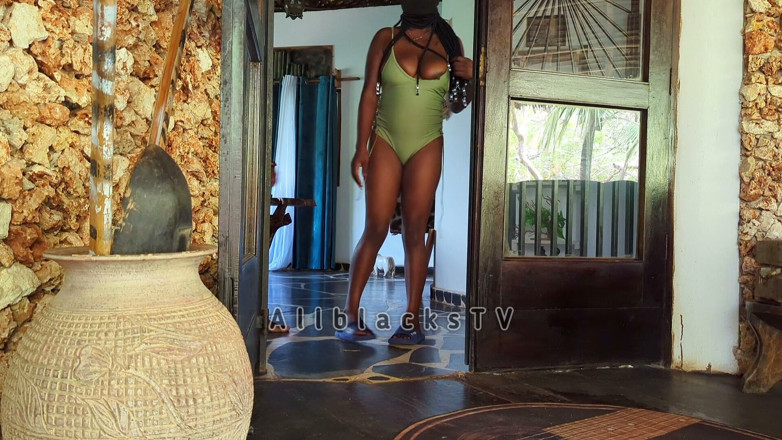 Sexieafric: Muslim Husband Almost Caught Fucking the House Maid