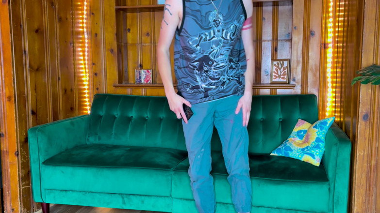 Rare Ripley: Děvka od vedle potřebuje půjčit ptáka
