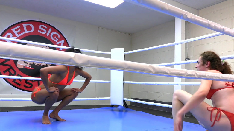Red sign wrestling: Sabrina Jade V Cece Monroe