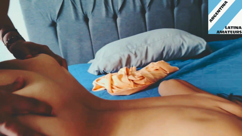 Argentina Latina Amateurs: Amatoare țâțoase Grace și Barbara Sex Sfat pentru tipul norocos care face...