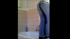 Yasmin Squirt Durch Jeans! Mess Explosion thumbnail