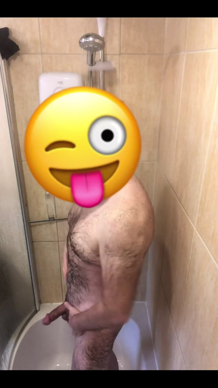 Djdavexxx: Mehr nasses fell und meinen schwanz herum swingen