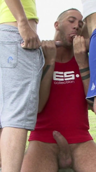 Sucking and fucking outside gay 3some fuck. Facial ending