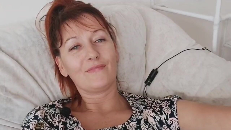 GinnaGg: Der Vibrator Wurde Entladen, Aber Ich Befriedigte Mich Mit Meinem...