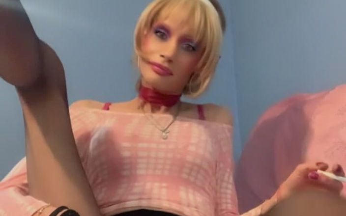 Lisa Luvly: Ліза Лувлі грає в колготках