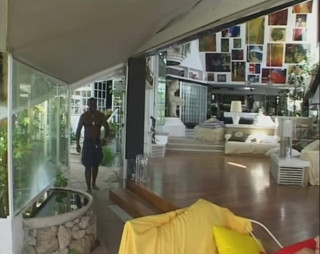 Rocco Siffredi porn: O roșcată uimitoare este futută în ambele găuri