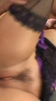 2 grandes pollas en su anal