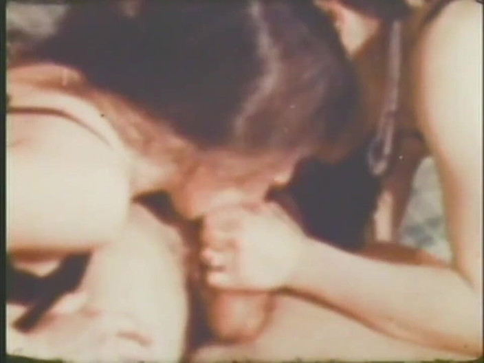 Vintage Usa: 빈티지 작은 창녀를 위한 깊은 강렬한 오르가즘!