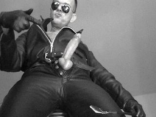 GERMANE_XL: Leather Master 7