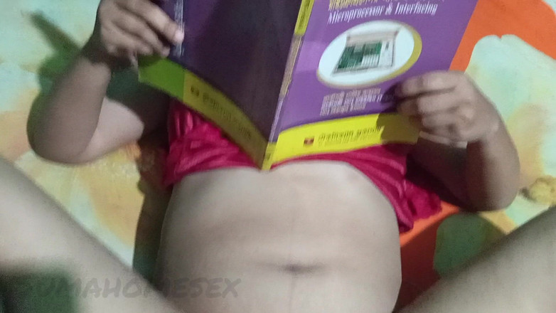 Sumahomesex: Leraar en studentenseks. Desi-lerares en sexy studente