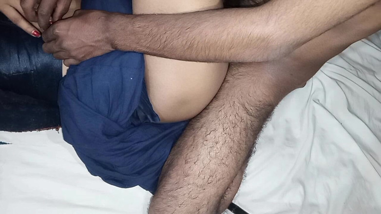 Sital: Storie di sesso del fidanzato desi e della fidanzata