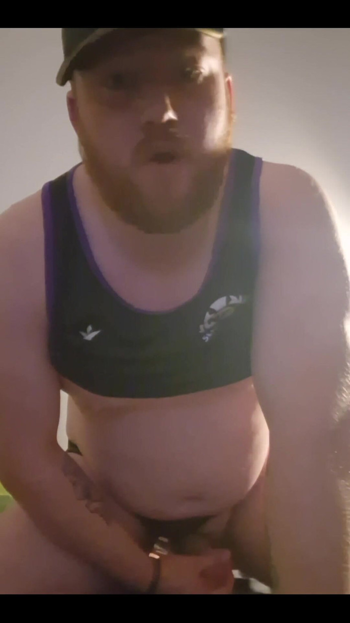 Touchstone: Il m’a tellement sentie soumise et prête à chevaucher une bite