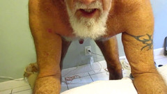 Mr hairy gardener: Bator2