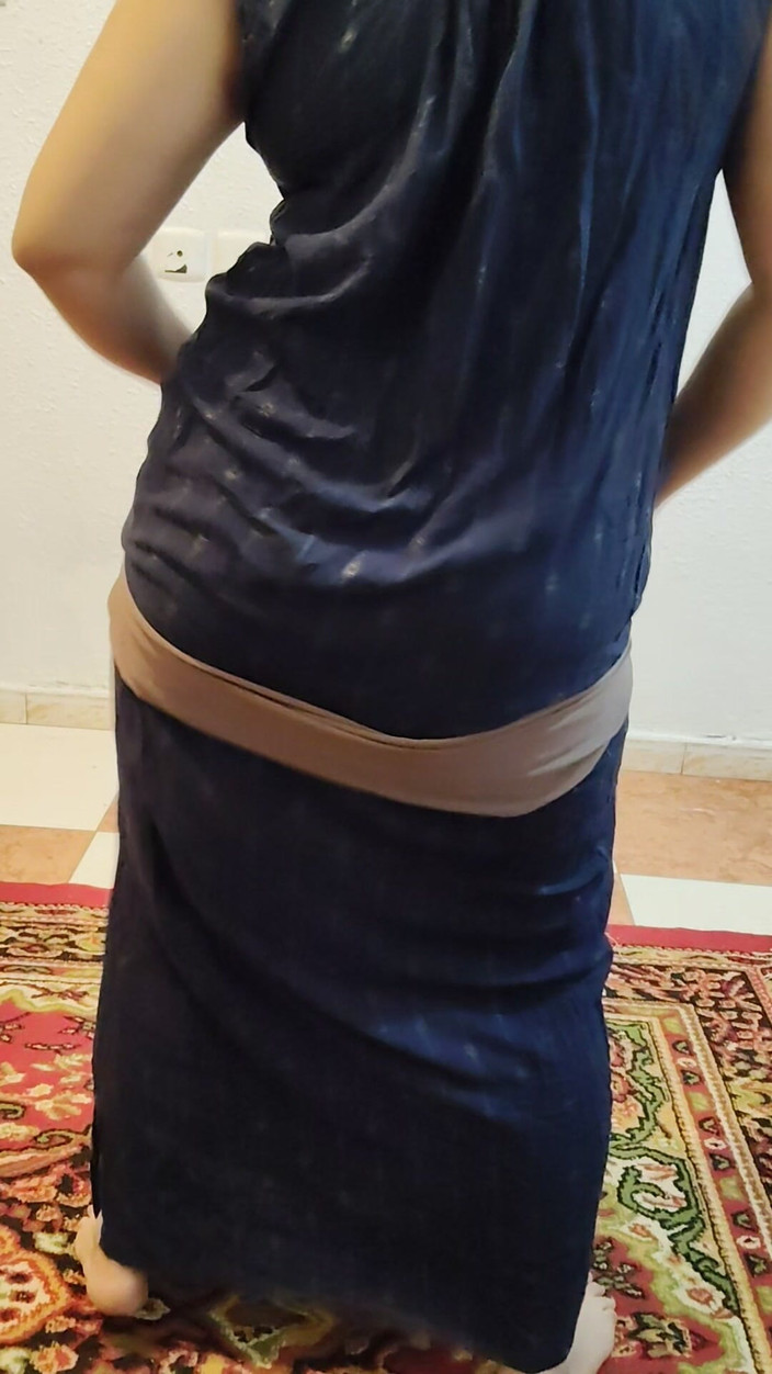 Six my and wife: アラブの女性