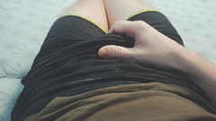 Pasha: 穿着短裤手淫--全身都是大块干涸的精液痕迹