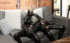 Alex Latex: Setelah pesta lateks - alex lateks