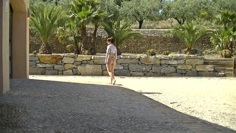 Popp Sylvie: Doppelpisse draußen in Spanien