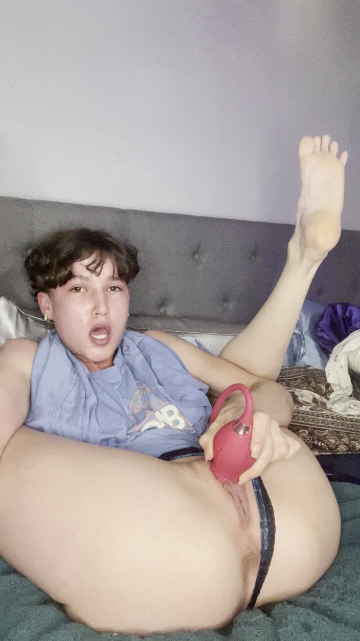 AhanuReed: Bắn nước bên cạnh bạn trai của tôi