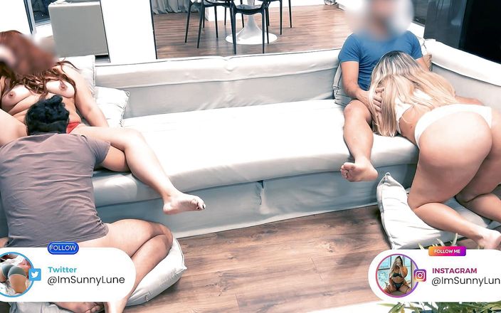 Suny Lune: Dua pasangan hot dientot sama dua mahasiswi latina dengan pantat...
