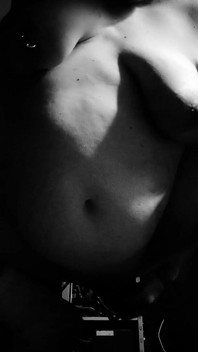 Gruba Księżniczka Punkt Kulminacyjny W Shadow Tbbw Anal Dildo B & W