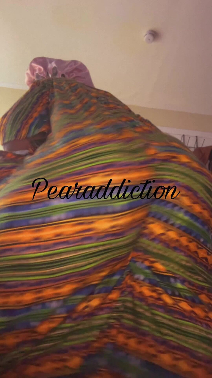 Pearaddiction: Růžová uprostřed