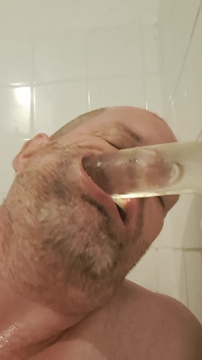 Fickspecht: Dus het is goed, mijn sissy bitch