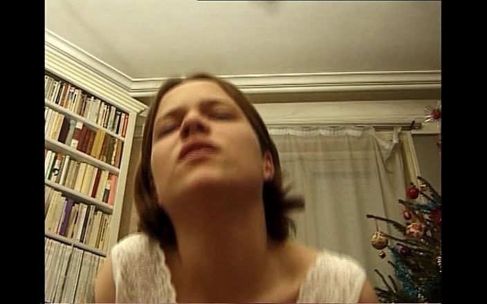 Anal Invasion: Intenzivní hluboké anální ivasion pro sexy italskou děvku