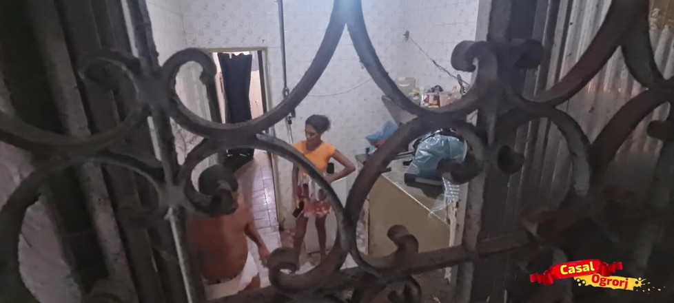 LeoOgro: Can Camera Reveals Stepfather and Stepdaughter Cheating