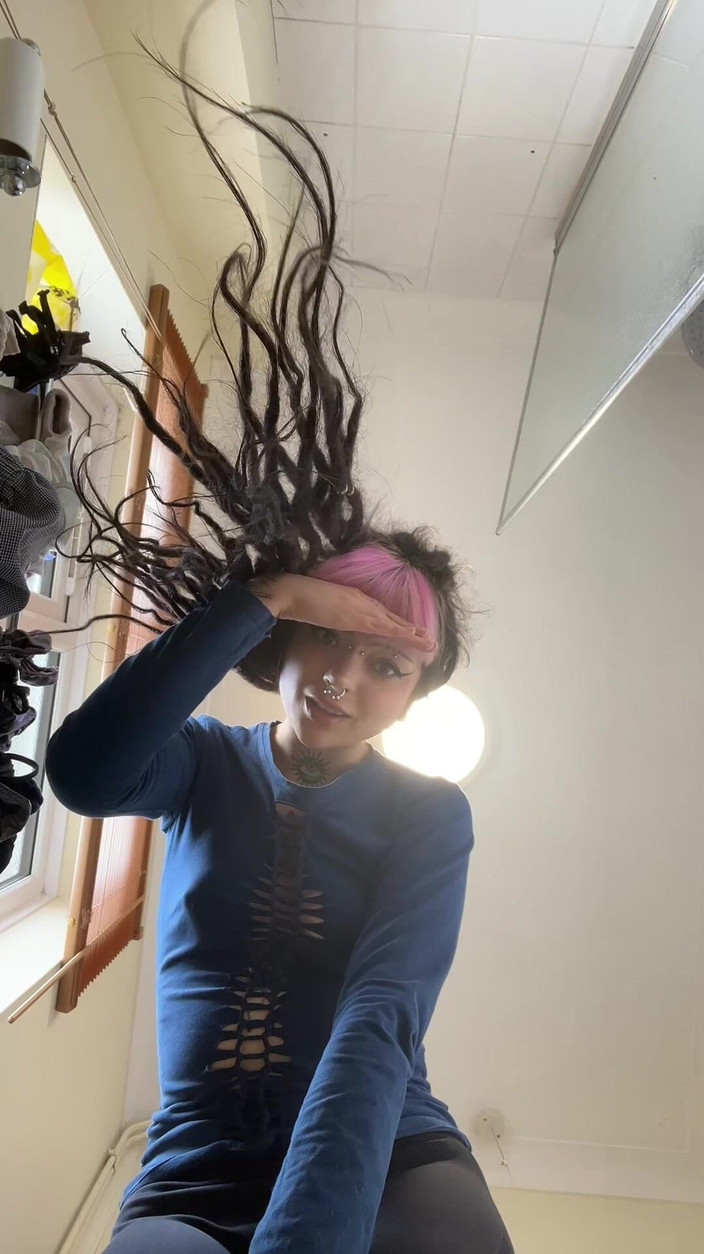 Bambi Fae: Chúng tôi sẽ chúng tôi sẽ stomp bạn