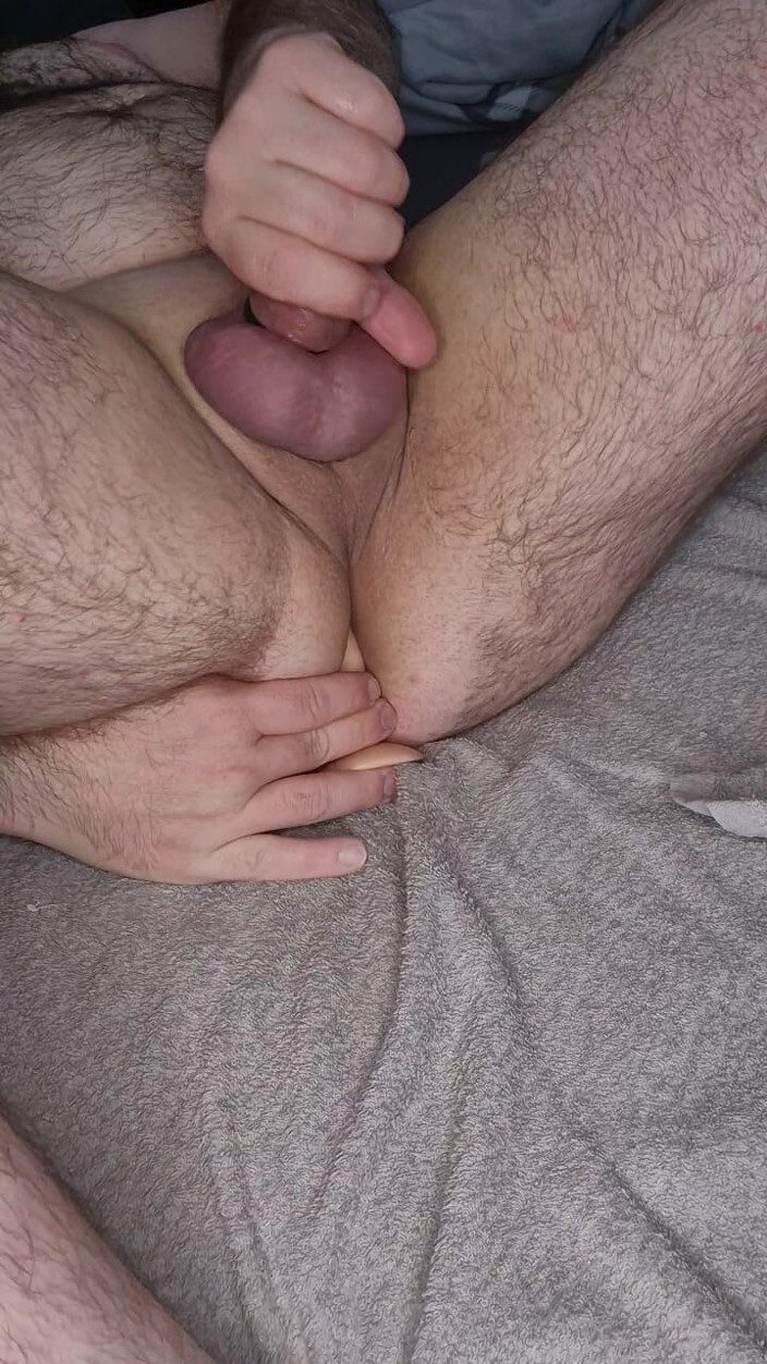 Dahu299: 처음으로 딜도 삽입